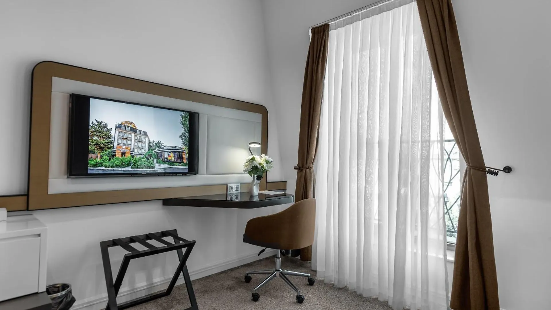 Ivy Garden Hotel Baku