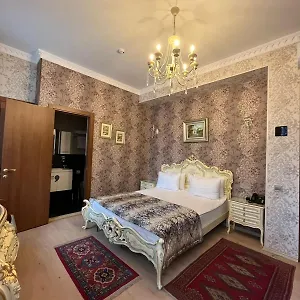 Отель La Casa Old, Баку