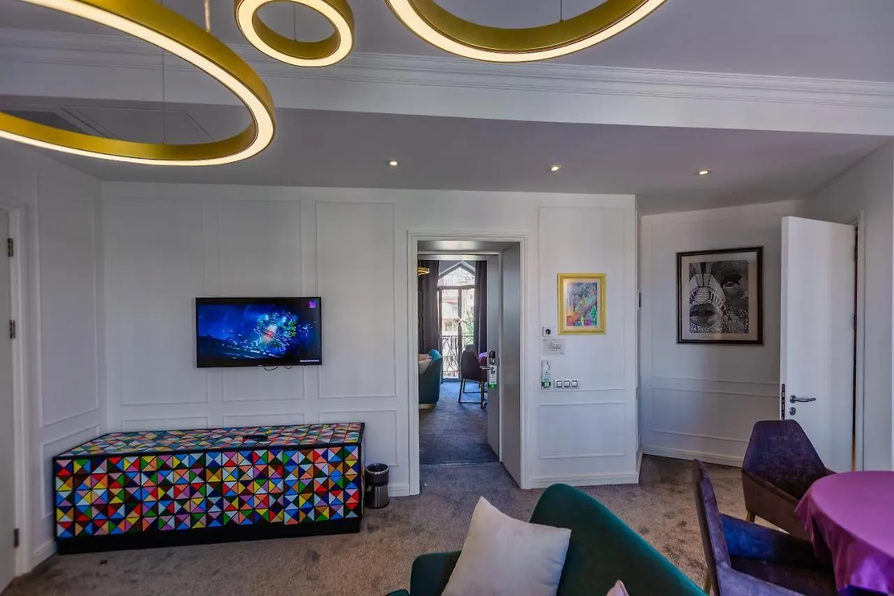 Ivy Garden Hotel Baku 5*,